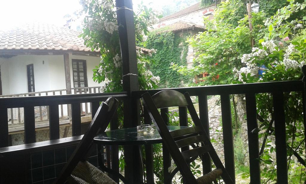 Traditional Guesthouse Archontoula Palaios Panteleimonas Esterno foto